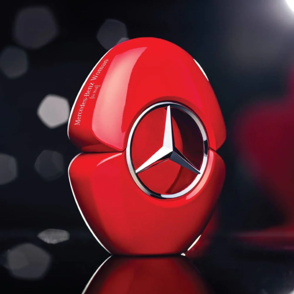 Mercedes-Benz Woman In Red - Image 5